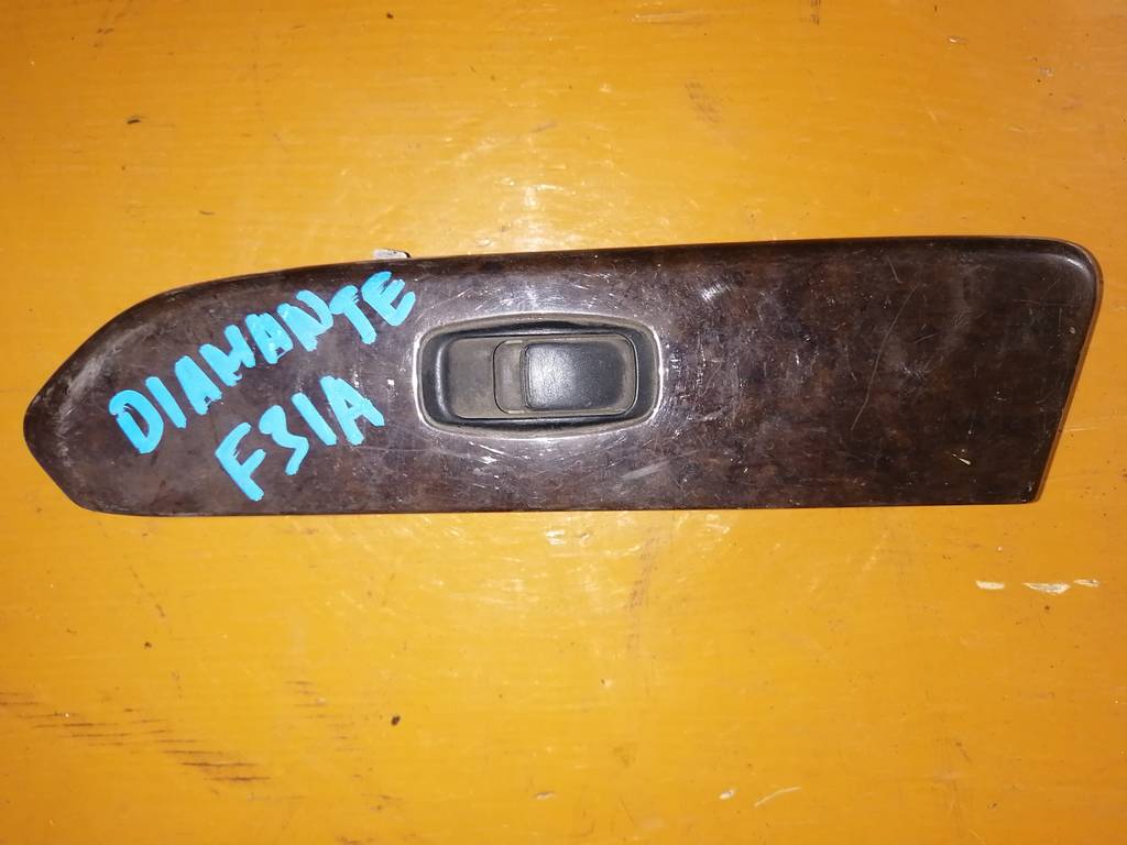 DIAMANTE F31A КНОПКА СТЕКЛОПОДЪЕМНИКА Mitsubishi Diamante