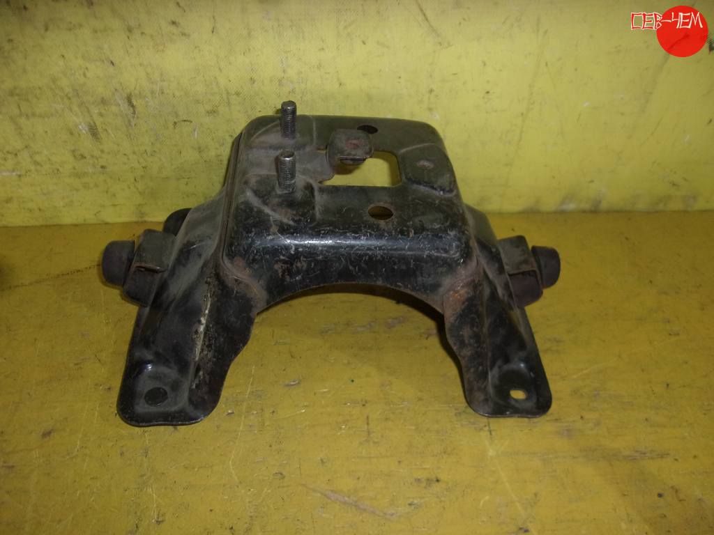 крепеж запаски Mitsubishi Pajero iO