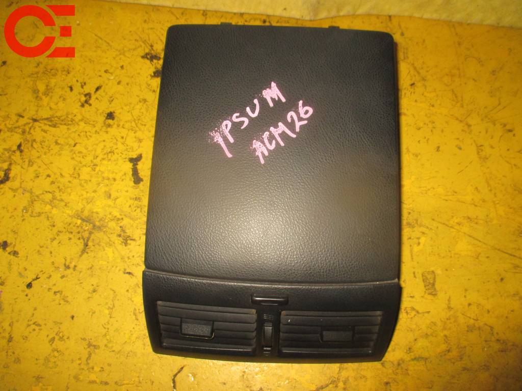 бардачок Toyota Ipsum