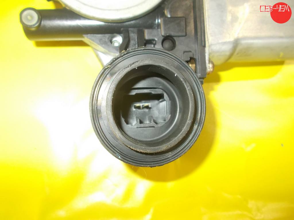 BB NCP31 СТЕКЛОПОДЪЕМНИК передний левый Toyota bB