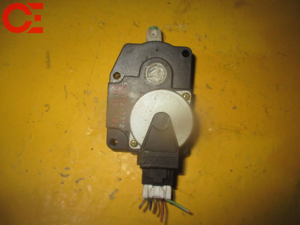 SERENA TC24 МОТОРЧИК ЗАСЛОНКИ ПЕЧКИ 502752-2312 Nissan Serena