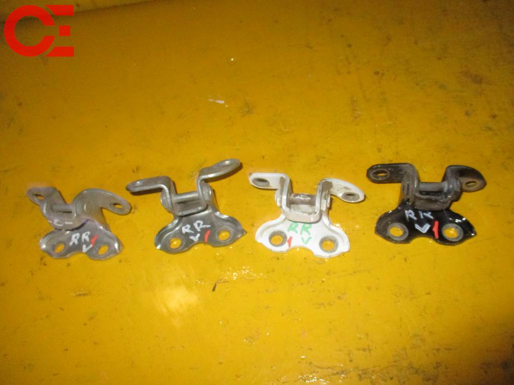 петли на дверь Toyota RAV4