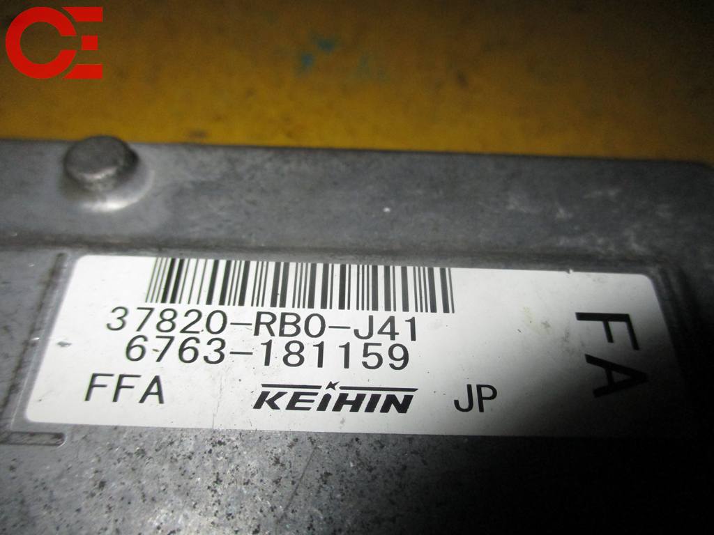 37820-RB0-J41 GE6 БЛОК УПРАВЛЕНИЯ ДВС Honda Fit