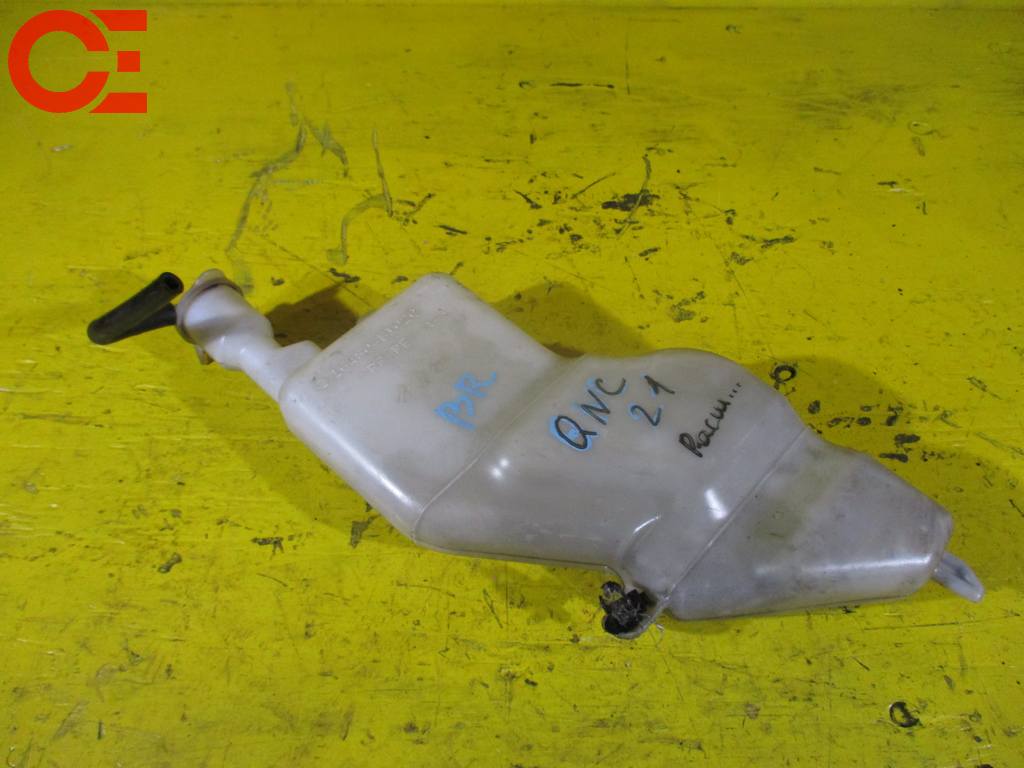 бачок расширительный Toyota bB