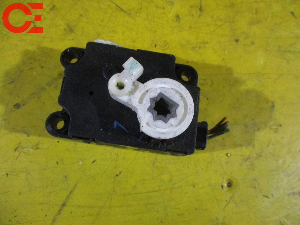 NOTE E11 СЕРВОПРИВОД 3 T1009533P Nissan Note