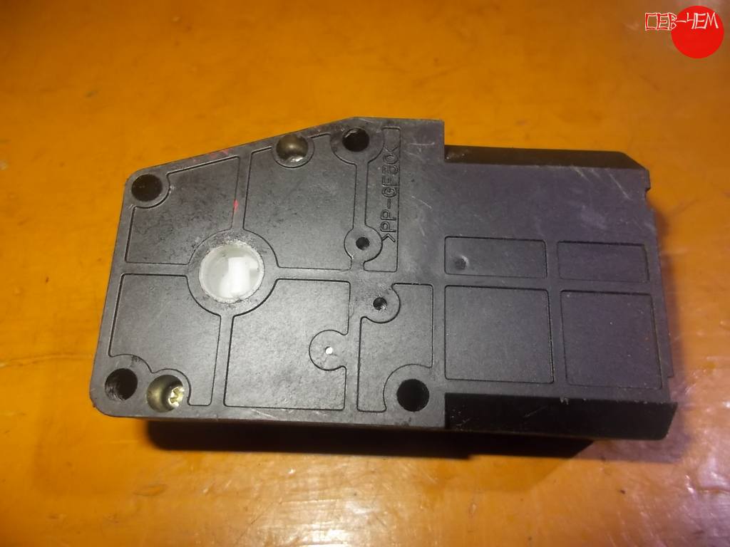 PAJERO IO H77W СЕРВОПРИВОД ЗАСЛОНОК ПЕЧКИ 502752-2900 Mitsubishi Pajero iO