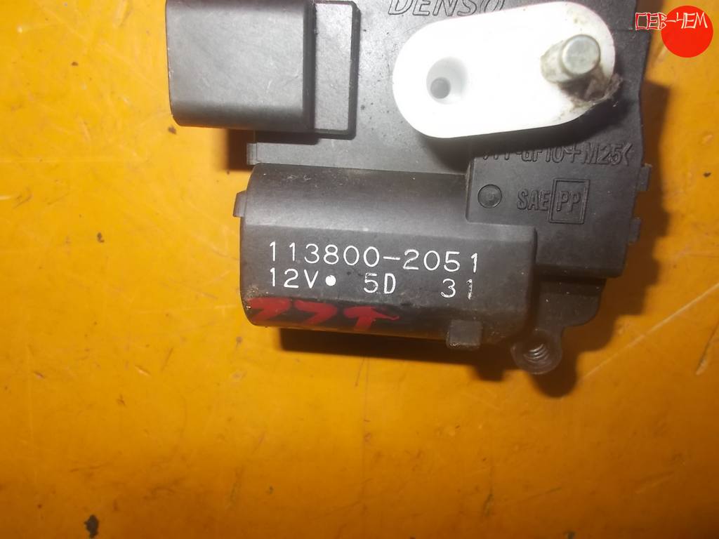 ALLION ZZT240 СЕРВОПРИВОД ПЕЧКИ 113800-2051 Toyota Allion