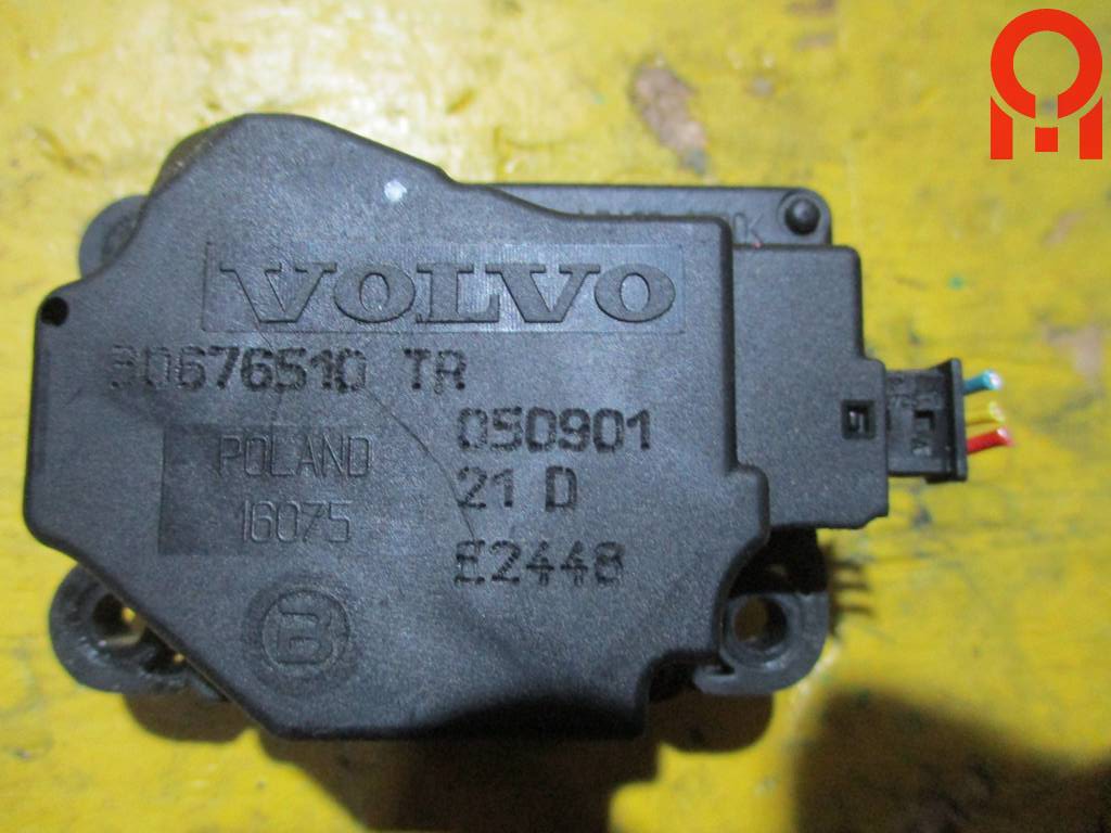 VOLVO V70 SW61 СЕРВОПРИВОД 30676510TR Volvo V70