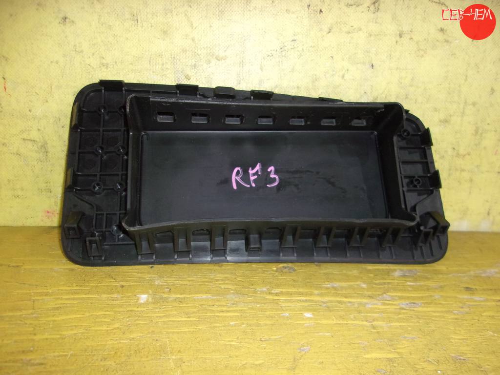 STEPWGN RF3 НАКЛАДКА SRS ПАССАЖ. Honda Stepwgn