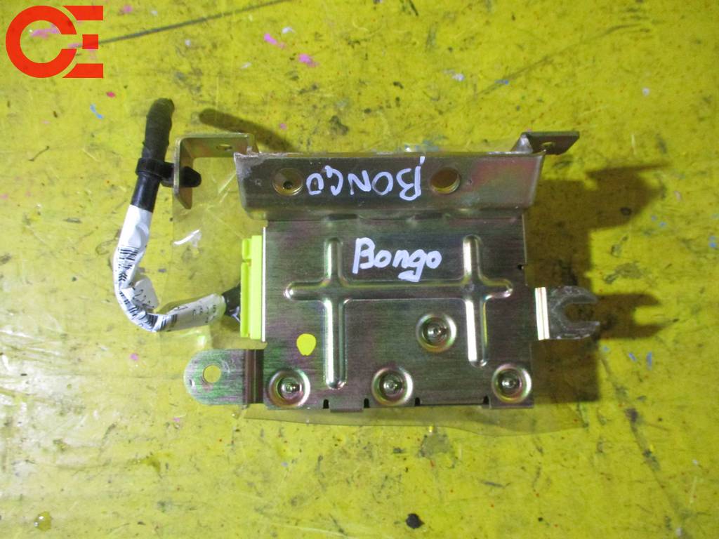 блок управления Mazda Bongo