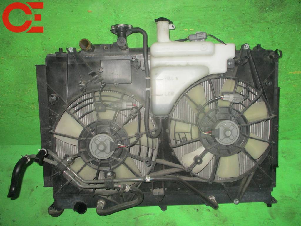 MPV LY3P РАДИАТОР ОСНОВНОЙ, С ДИФФУЗОРОМ Mazda MPV