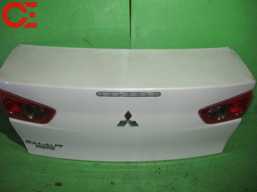 крышка багажника Mitsubishi Galant Fortis