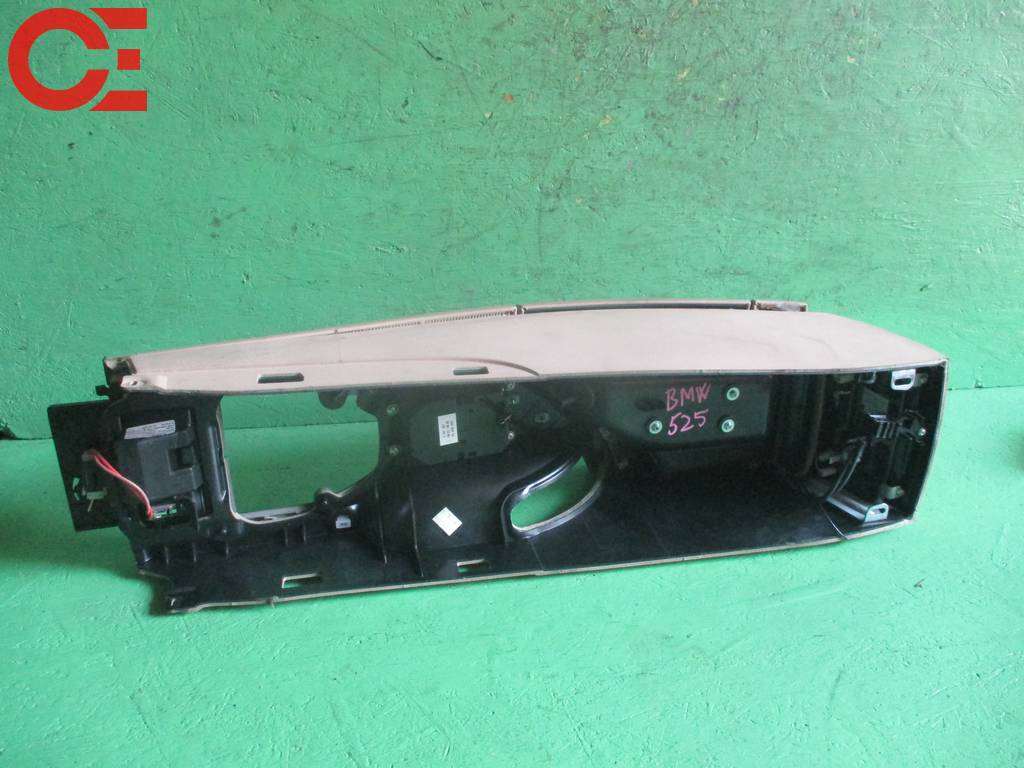 Салон BMW 5 Series