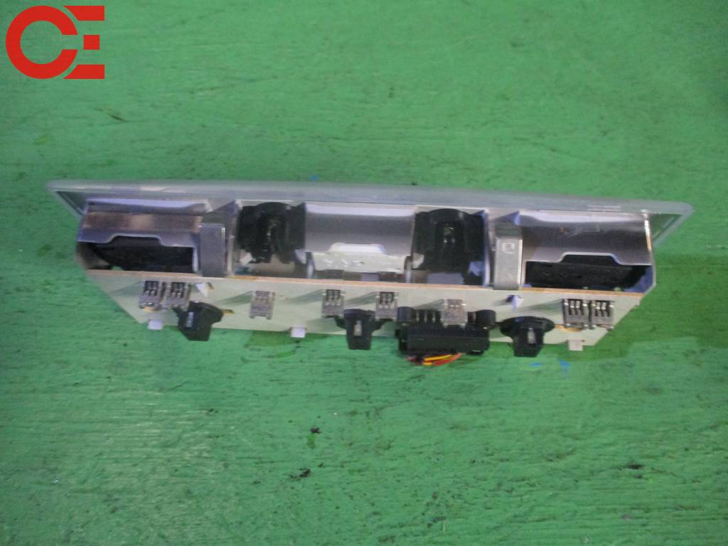 63316962058 BMW 525 E61 ПЛАФОН BMW 5 Series