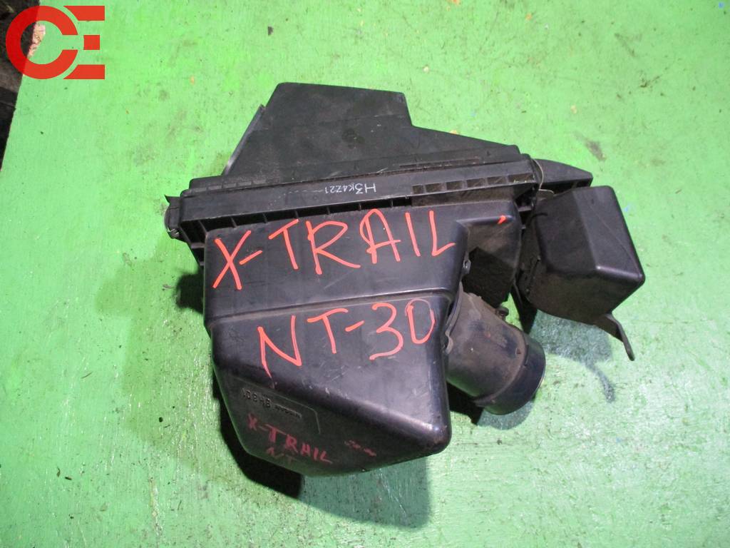 корпус воздушного фильтра Nissan X-Trail