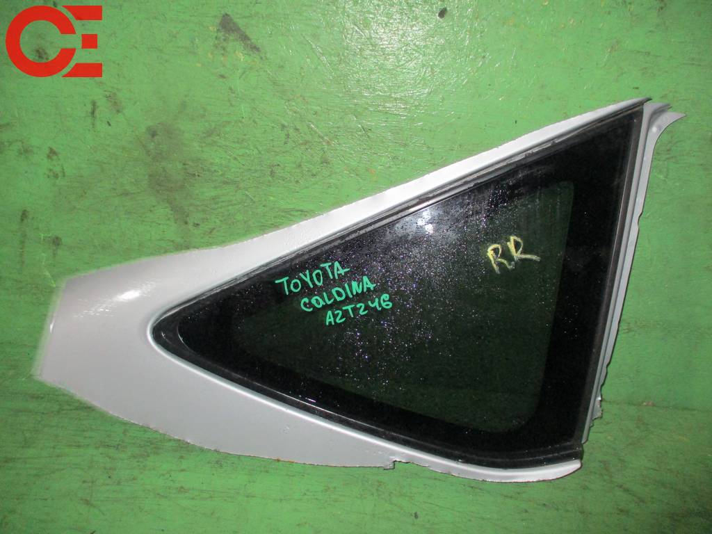 стекло багажника Toyota Caldina