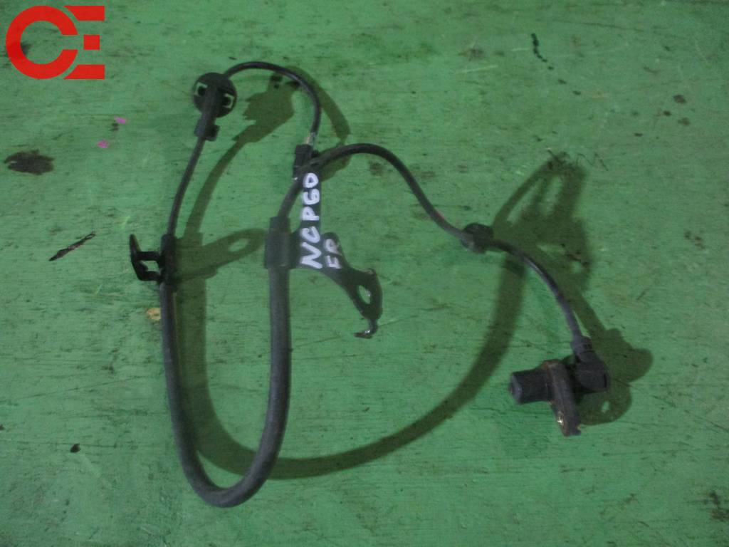 датчик abs Toyota ist