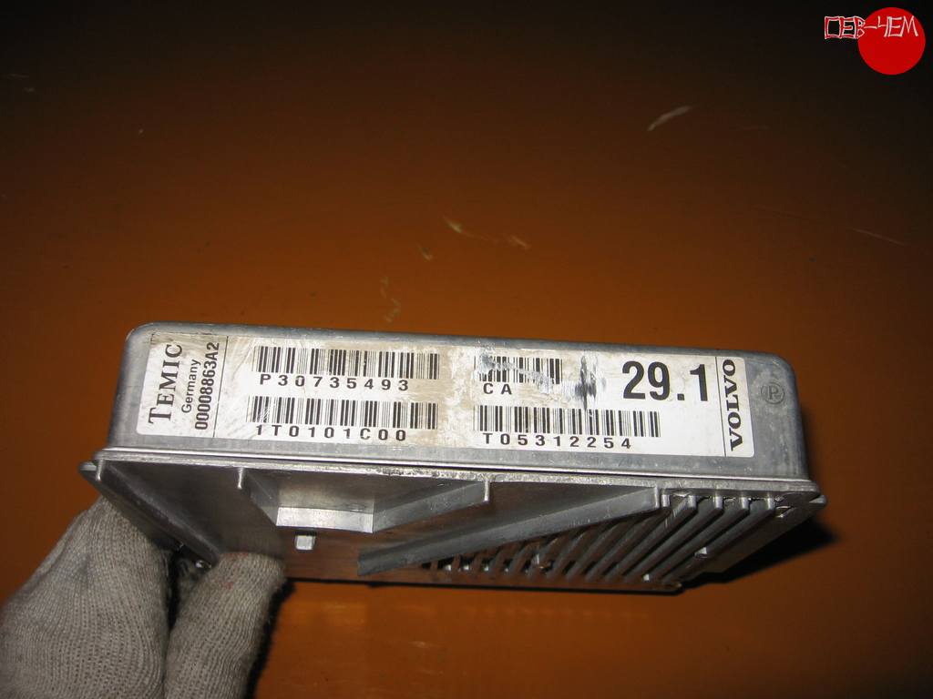 00008863A3 БЛОК УПР.АКПП Volvo XC90