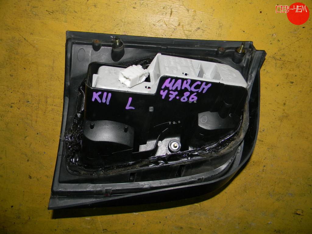 MARCH K11 СТОП ПРАВЫЙ 4786 Nissan March