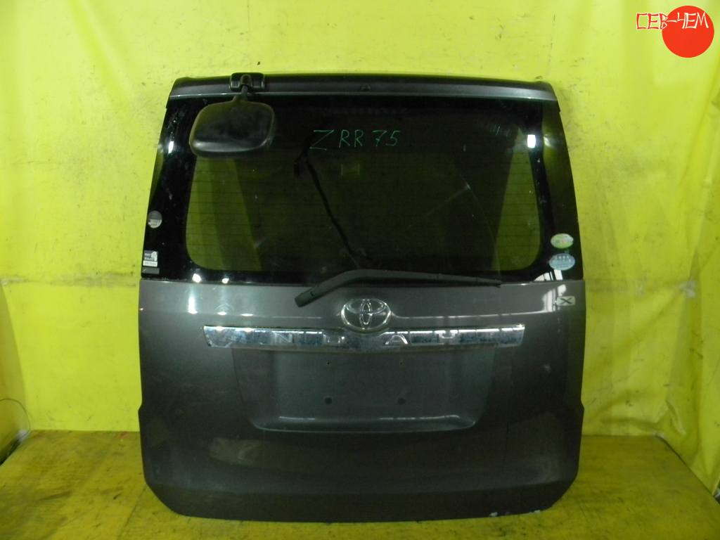 дверь 5-я Toyota Noah