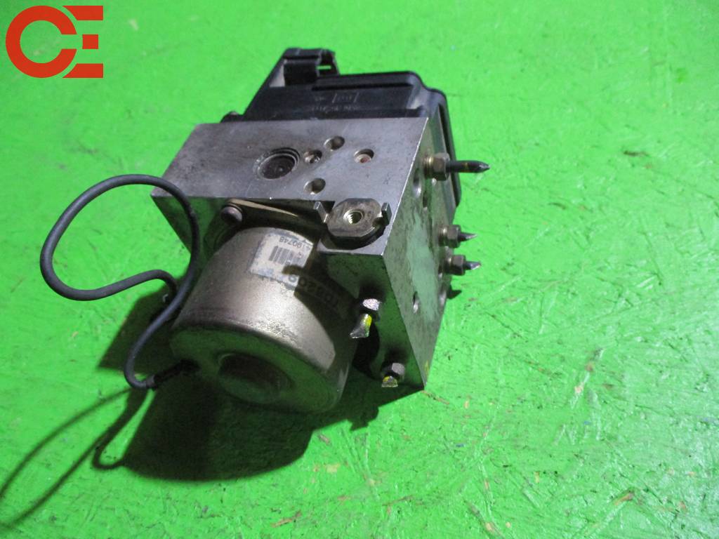 LAUREL HC35 БЛОК ABS 47600AA000 Nissan Laurel