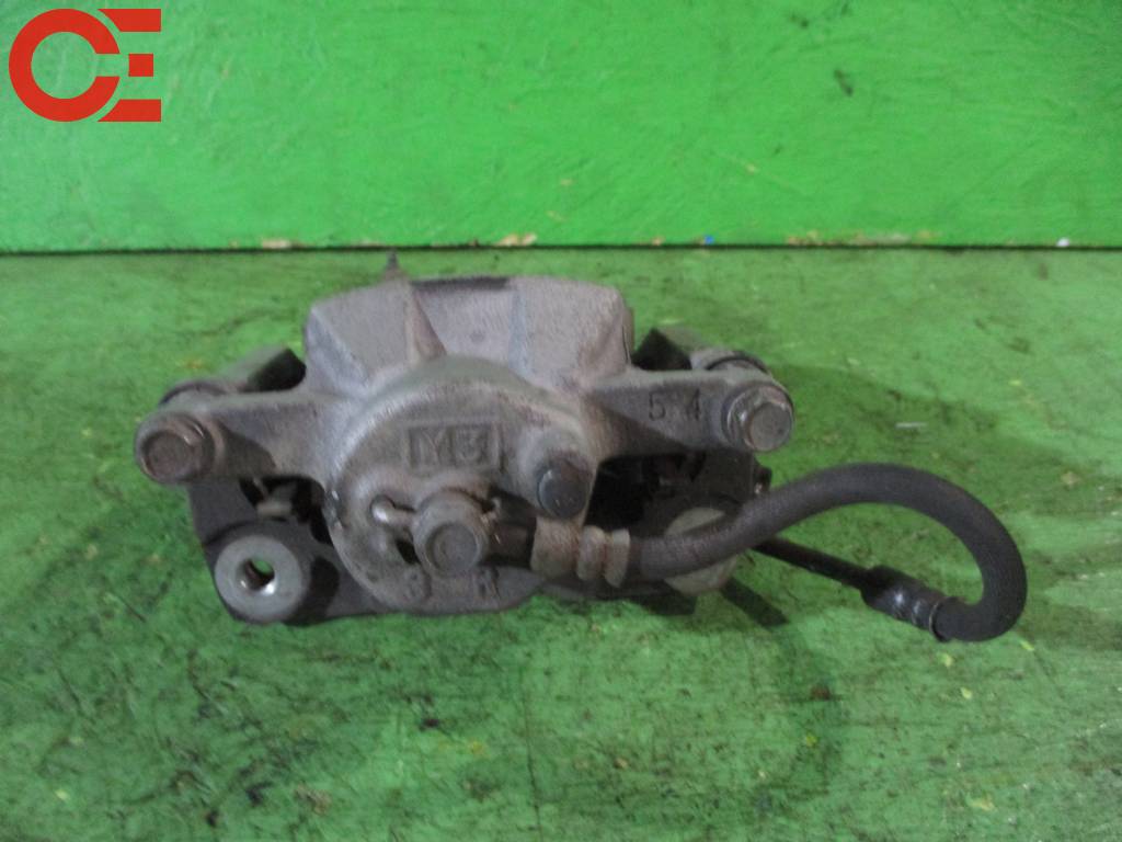 BELTA KSP92 СУППОРТ ПЕРЕДНИЙ ПРАВЫЙ Toyota Belta