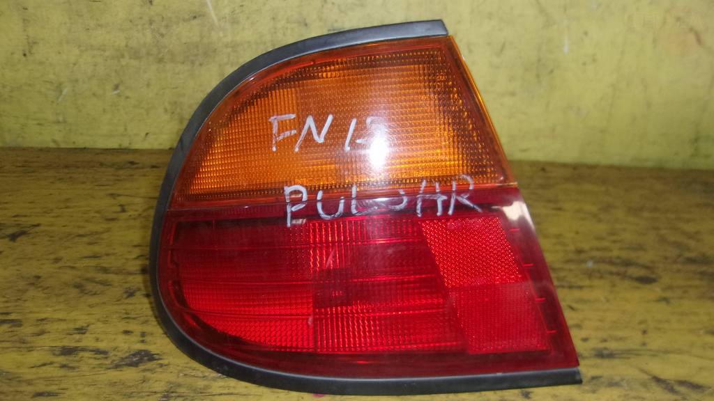 стоп-сигнал Nissan Pulsar