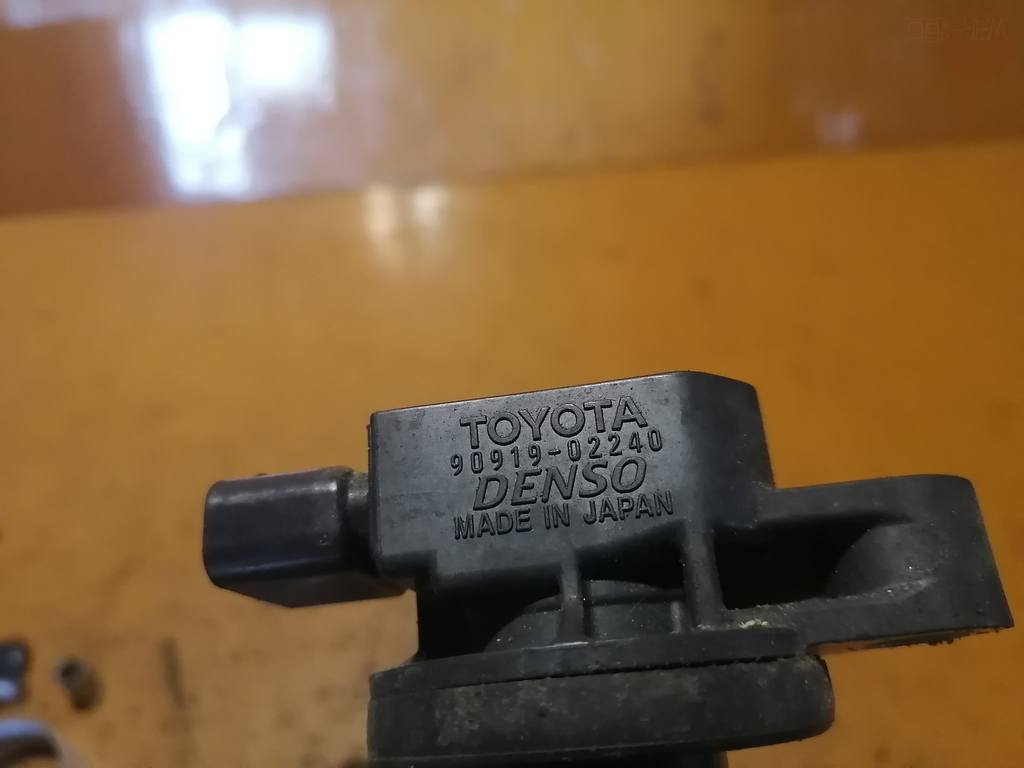 2SZFE КАТУШКА ЗАЖИГАНИЯ 90919-02240 Toyota Ractis