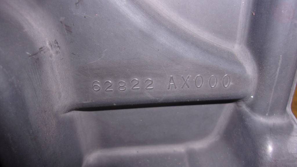 MARCH AK12 ЗАЩИТА РАДИАТОРА ПРАВАЯ 62822 AX000 Nissan March