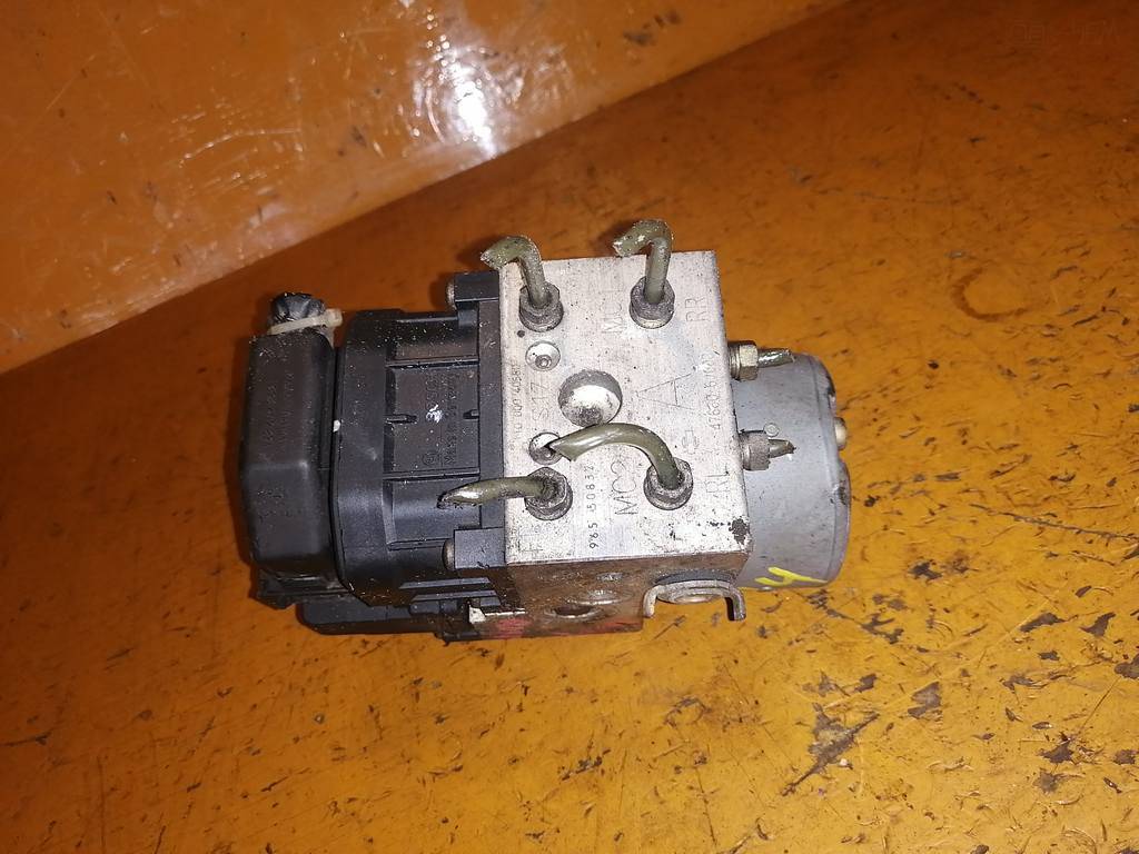 BLUEBIRD QU14 БЛОК ABS 47660 6J000 Nissan Bluebird