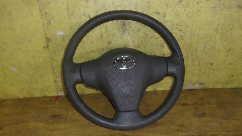 airbag водительский Toyota Vitz