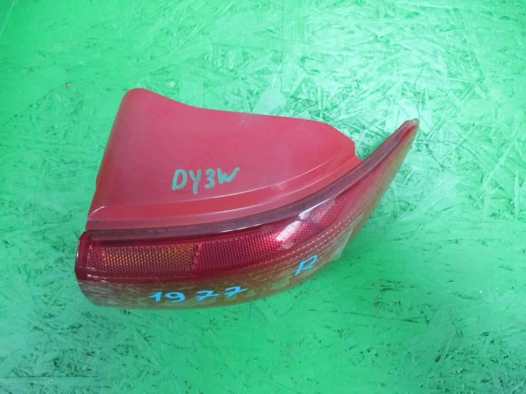 DEMIO DY3W СТОП ПРАВЫЙ 1977 
Фонарь Mazda Demio