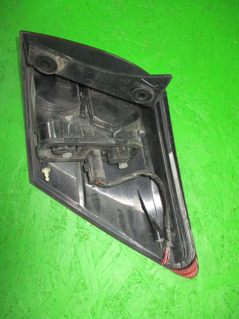 DUALIS KNJ10 СТОП ЛЕВЫЙ 05090 
Фонарь Nissan Dualis