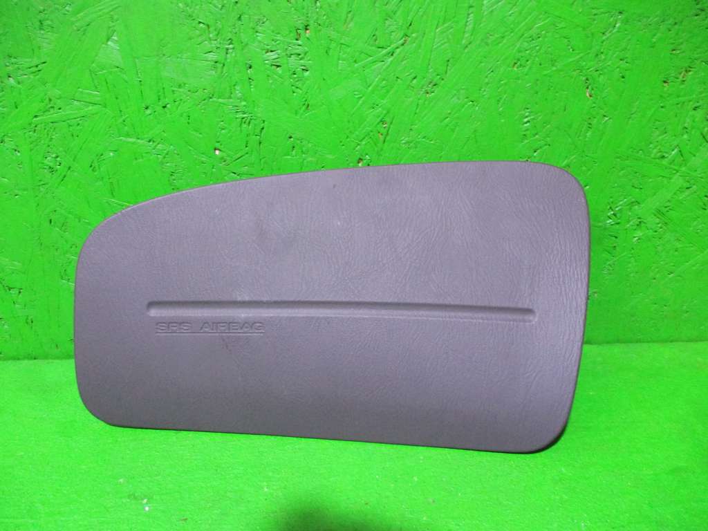 airbag пассажирский Nissan Cefiro