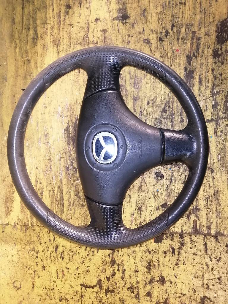 airbag водительский Mazda Familia