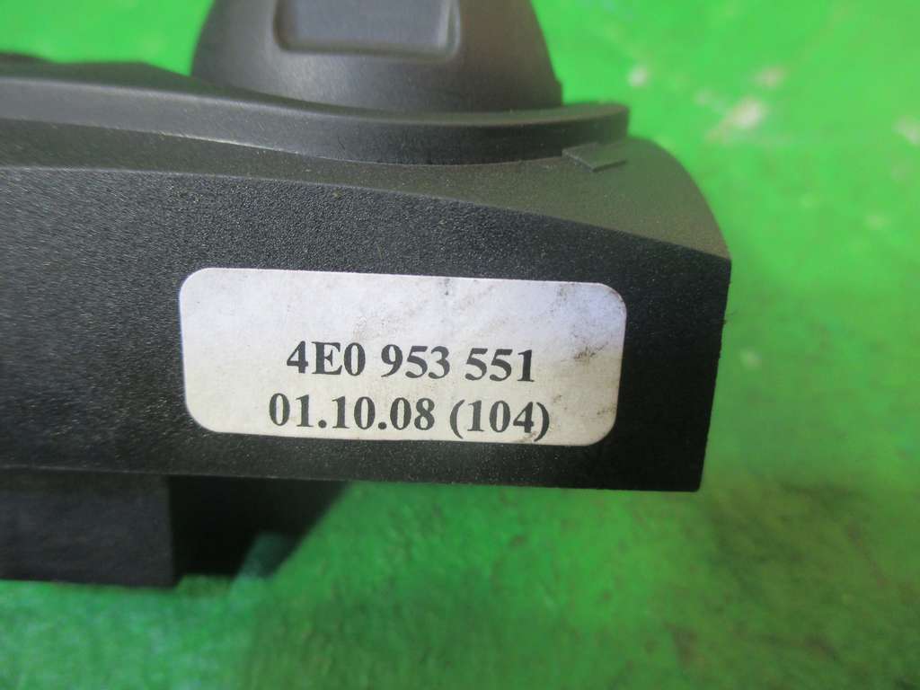 AUDI A6 4F2 БЛОК УПРАВЛЕНИЯ РУЛЕВОЙ КОЛОНКОЙ 4E0953551 Audi A6