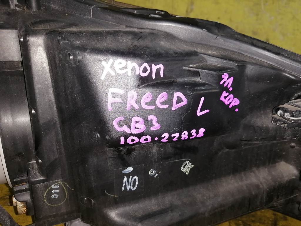 FREED GB3 ФАРА ЛЕВАЯ 100-22838 ЭЛ.КОР.XENON Honda Freed