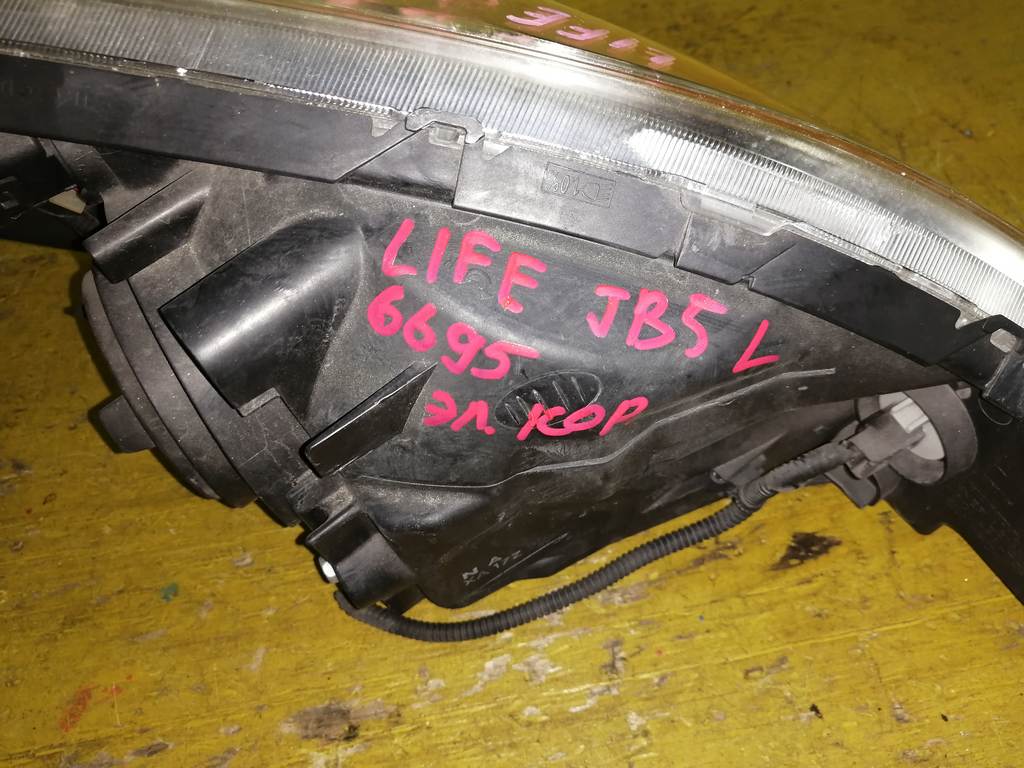 LIFE JB5 ФАРА ЛЕВАЯ 6695 ЭЛ.КОР. Honda Life