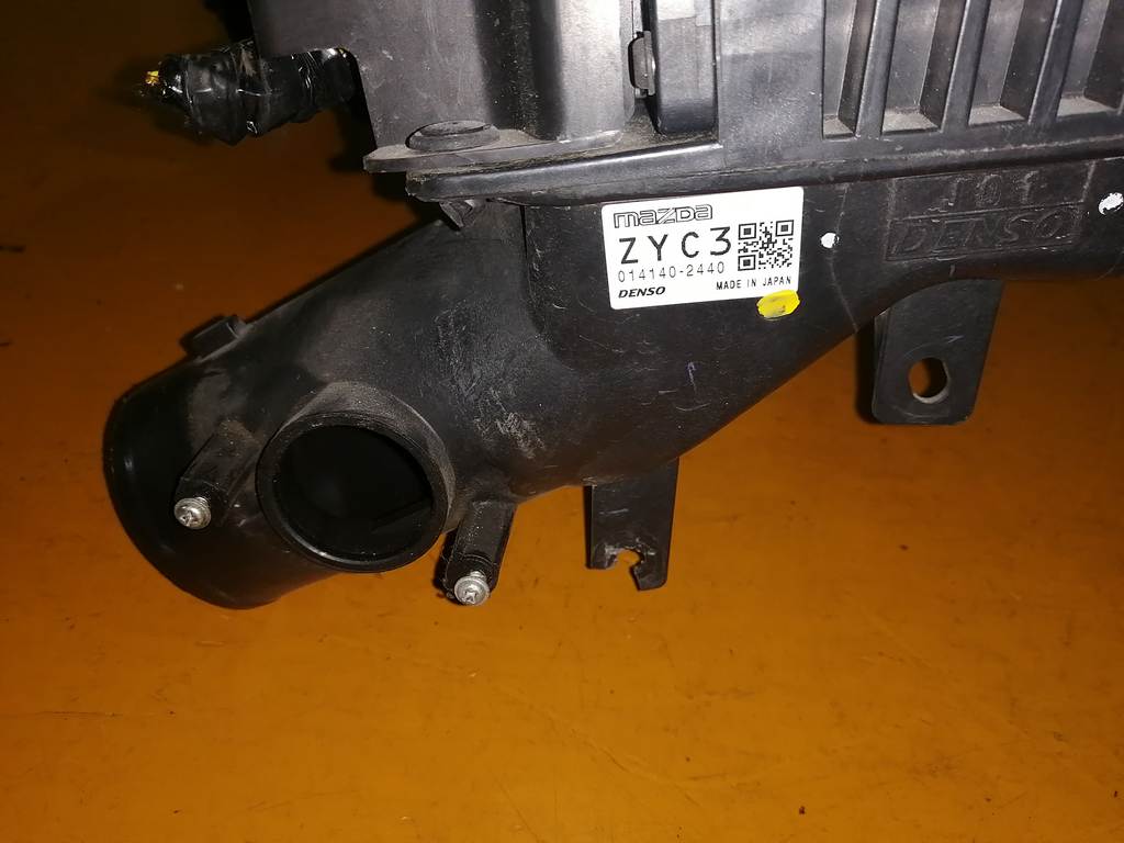 DEMIO DE3FS БЛОК УПРАВЛЕНИЯ ДВС ZYC3 014140-2440 Mazda Demio