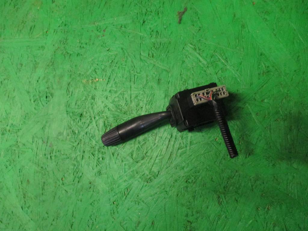 STEPWGN RF3 ПЕРЕКЛЮЧАТЕЛЬ СВЕТА Honda Stepwgn