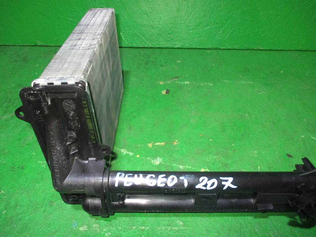 радиатор печки Peugeot 207