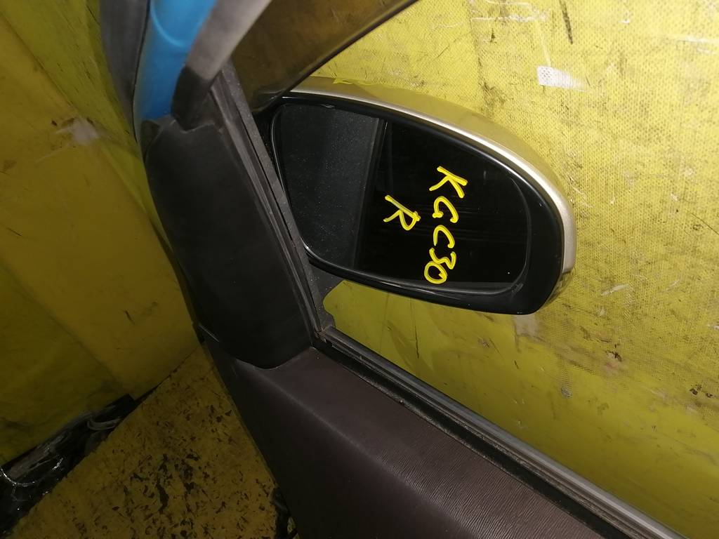 зеркало Toyota Passo
