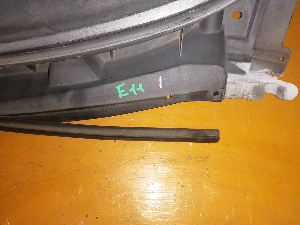 NOTE E11 ЖАБО 1 Nissan Note