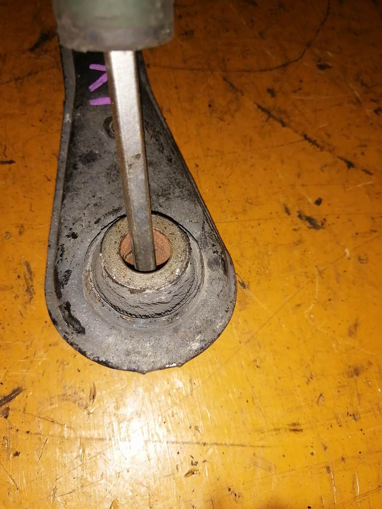 STEPWGN RF3 РЫЧАГ ЗАДНИЙ К 1 Honda Stepwgn