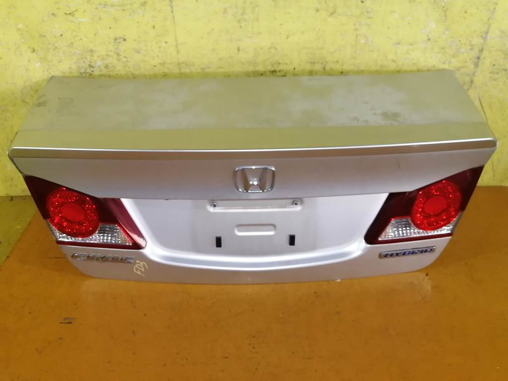 крышка багажника Honda Civic