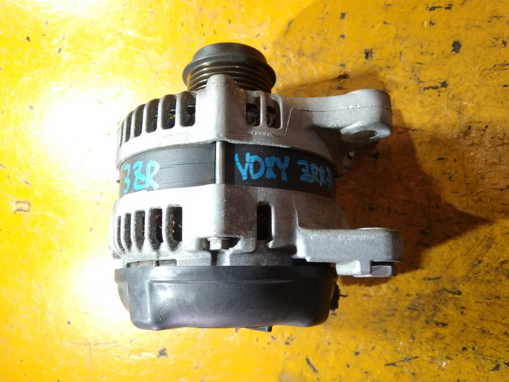 3ZRFE ГЕНЕРАТОР 27060-37031 Toyota Voxy