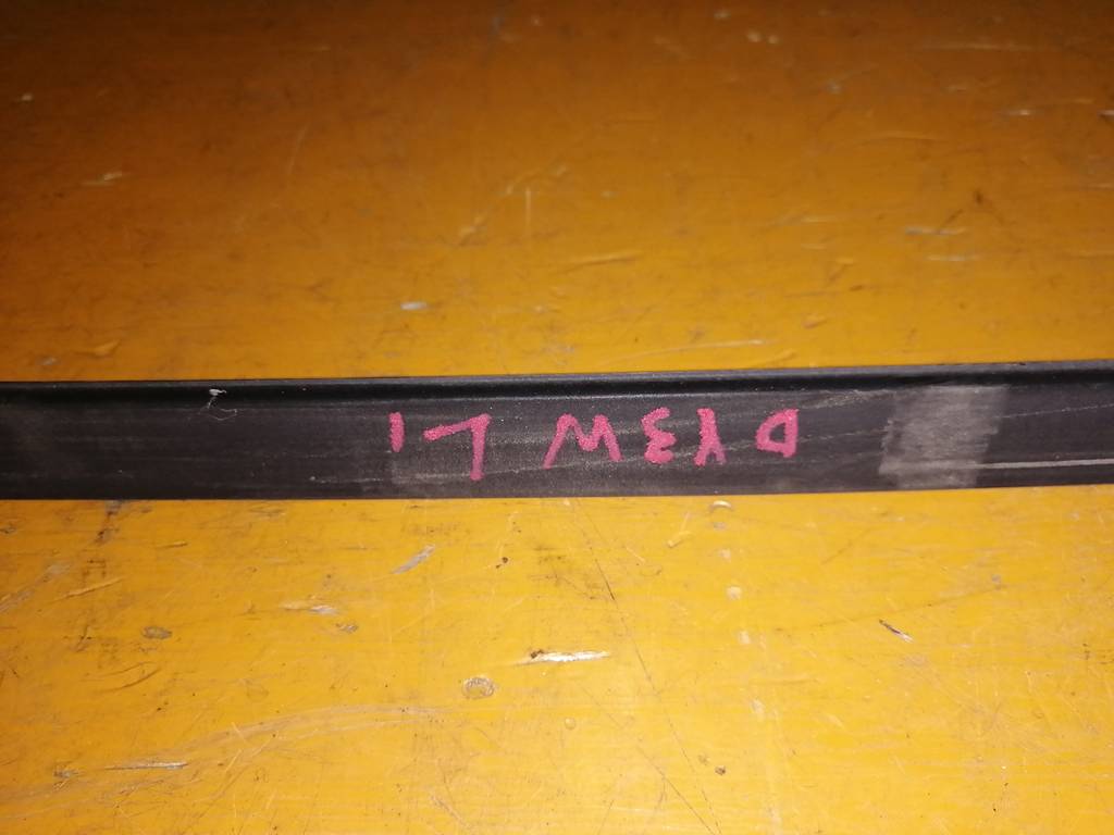 DEMIO DY3W МОЛДИНГ НА КРЫШУ ЛЕВЫЙ 1 Mazda Demio