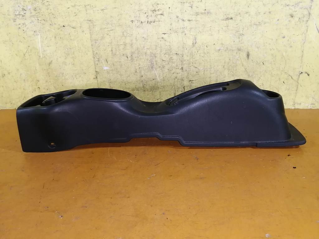 Салон Nissan Latio