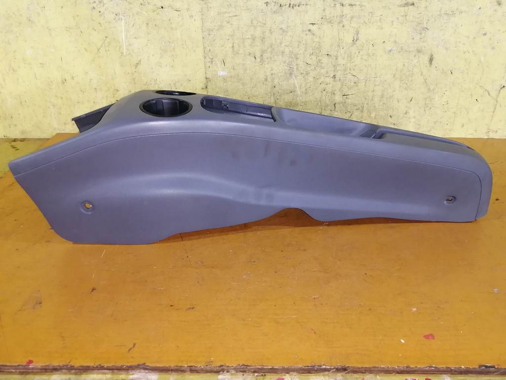 DEMIO DY3W КОНСОЛЬ МЕЖДУ СИДЕНИЙ 1 Mazda Demio