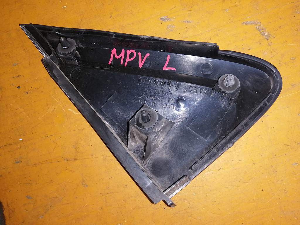 MPV LWFW УГОЛОК КРЫЛА ЛЕВЫЙ Mazda MPV